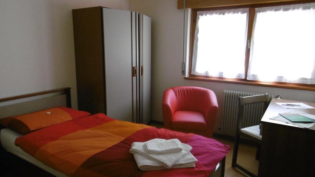 Casa Per Ferie Paola Di Rosa Hotel Арта Терме Стая снимка