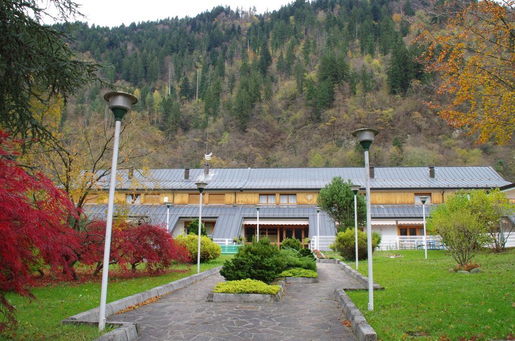 Casa Per Ferie Paola Di Rosa Hotel Арта Терме Екстериор снимка